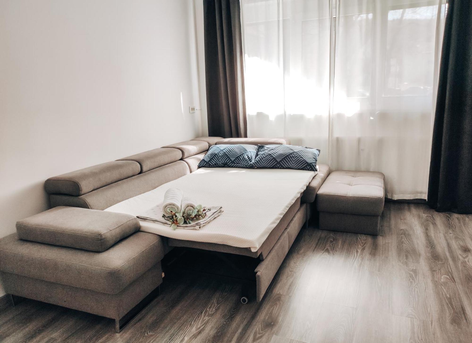 Apartment Kino Lubiana Esterno foto