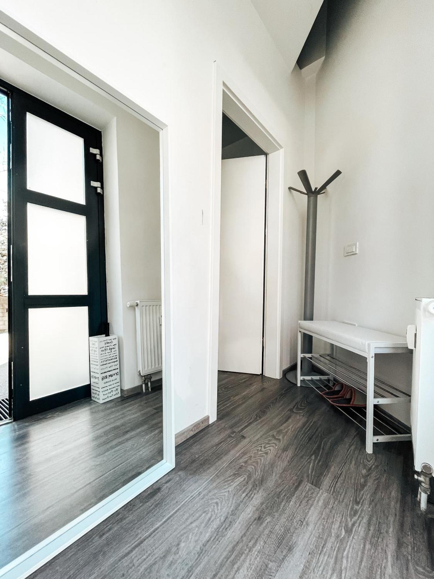 Apartment Kino Lubiana Esterno foto